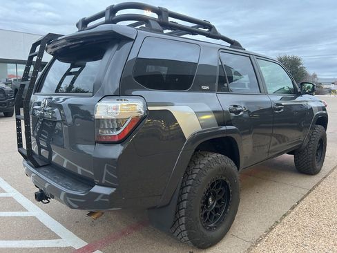 Used 2024 Toyota 4Runner SR5 image 17