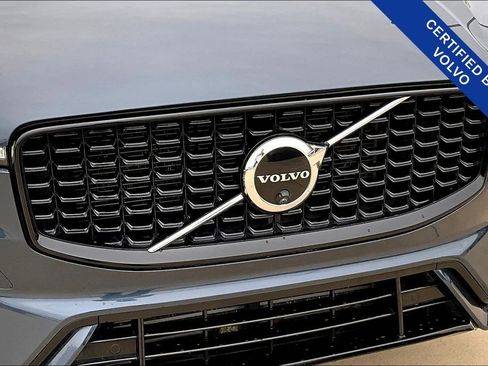 Used 2024 Volvo XC60 T8 Plus w/ Protection Package Premier image 37