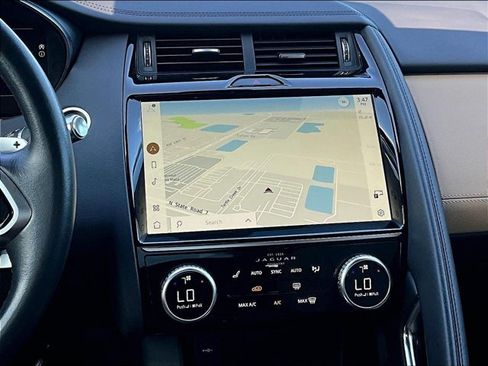 Used 2021 Jaguar E-PACE SE AWD/4WD image 8