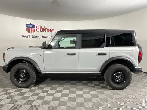 New 2026 Ford Bronco Big Bend w/ Black Diamond Package AWD/4WD image 6