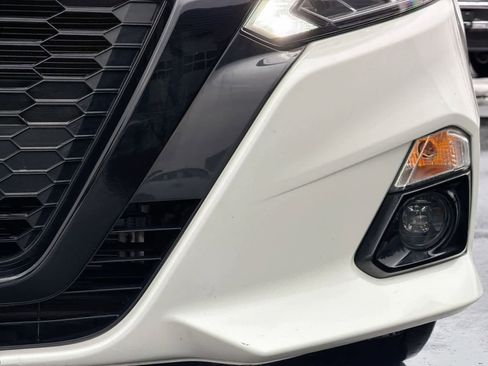 Used 2022 Nissan Altima 2.5 SR w/ Midnight Edition Package image 11