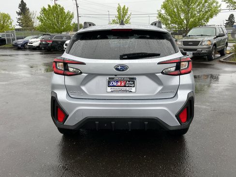 Used 2025 Subaru Crosstrek 2.0i Premium image 4