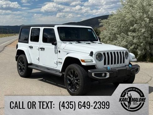 Used 2023 Jeep Wrangler Unlimited Sahara AWD/4WD image 8