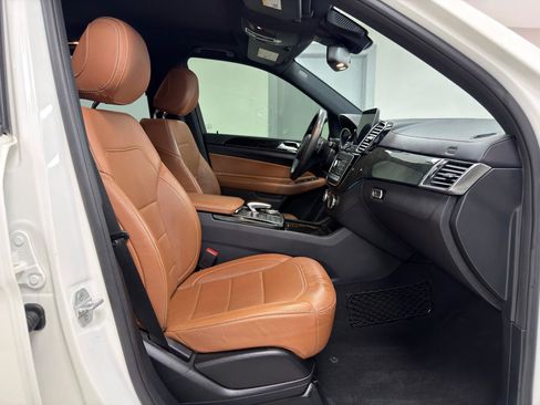 Used 2017 Mercedes-Benz GLE 43 AMG 4MATIC image 10