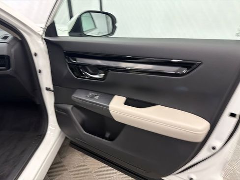 Used 2023 Honda CR-V EX-L image 16