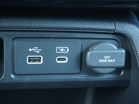 New 2025 Honda Pilot TrailSport image 9