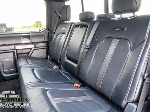 Used 2022 Ford F250 Platinum w/ FX4 Off-Road Package AWD/4WD image 29