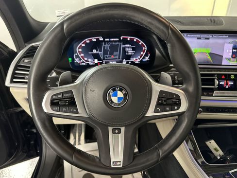 Used 2020 BMW X5 M50i w/ Premium Package AWD/4WD image 14