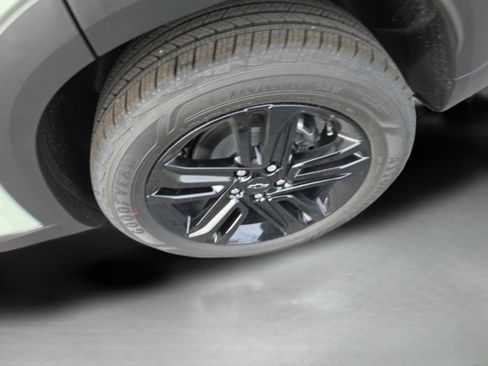 New 2026 Chevrolet Trax ACTIV w/ Sunroof Package image 15
