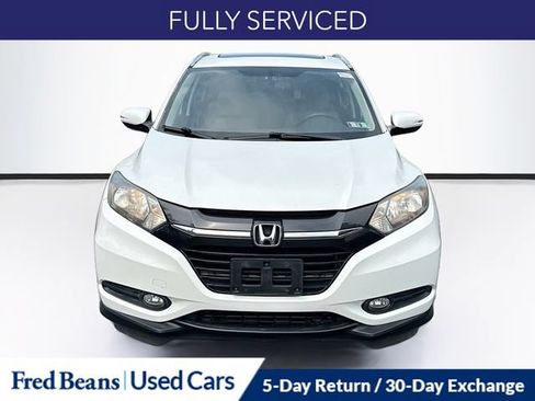 Used 2018 Honda HR-V EX-L image 2
