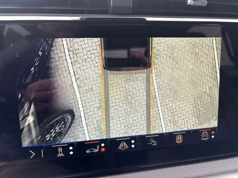 New 2025 GMC Sierra 2500 Denali w/ Denali Reserve Package image 35