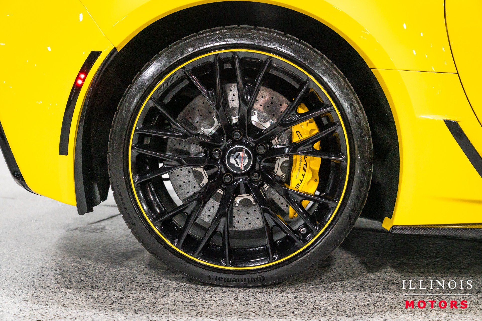 Used 2016 Chevrolet Corvette Z06 w/ C7.r Special Edition RWD image 11