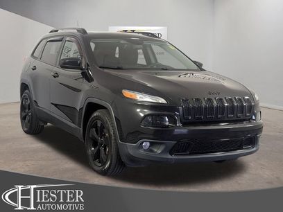 Used 2016 Jeep Cherokee Latitude w/ Comfort/Convenience Group