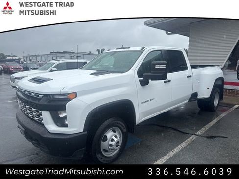 Used 2023 Chevrolet Silverado 3500 W/T w/ Gooseneck/5TH Wheel Package AWD/4WD image 3