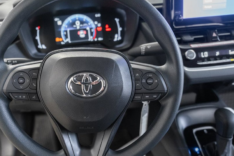 New 2027 Toyota Corolla LE FWD image 25