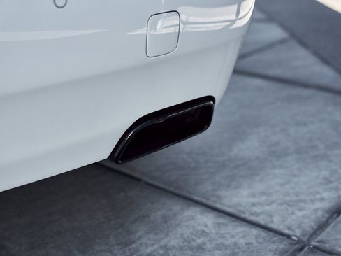 Used 2015 Rolls-Royce Wraith image 14