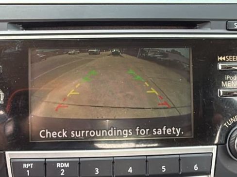 Used 2017 Nissan Altima 3.5 SR FWD image 34