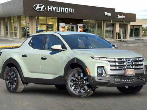 New 2026 Hyundai Santa Cruz SE image 2