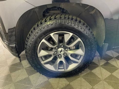 Used 2019 Chevrolet Silverado 1500 RST AWD/4WD image 10