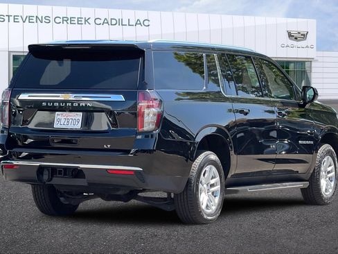 Used 2024 Chevrolet Suburban LT AWD/4WD image 3