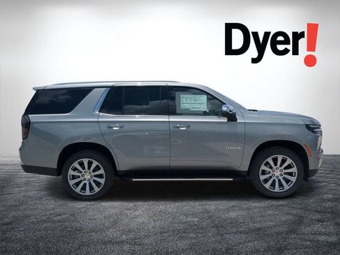 Used 2025 Chevrolet Tahoe Premier w/ LPO, Illumination Package RWD image 2