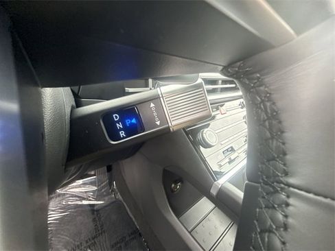 New 2025 Hyundai Santa Fe SE image 19