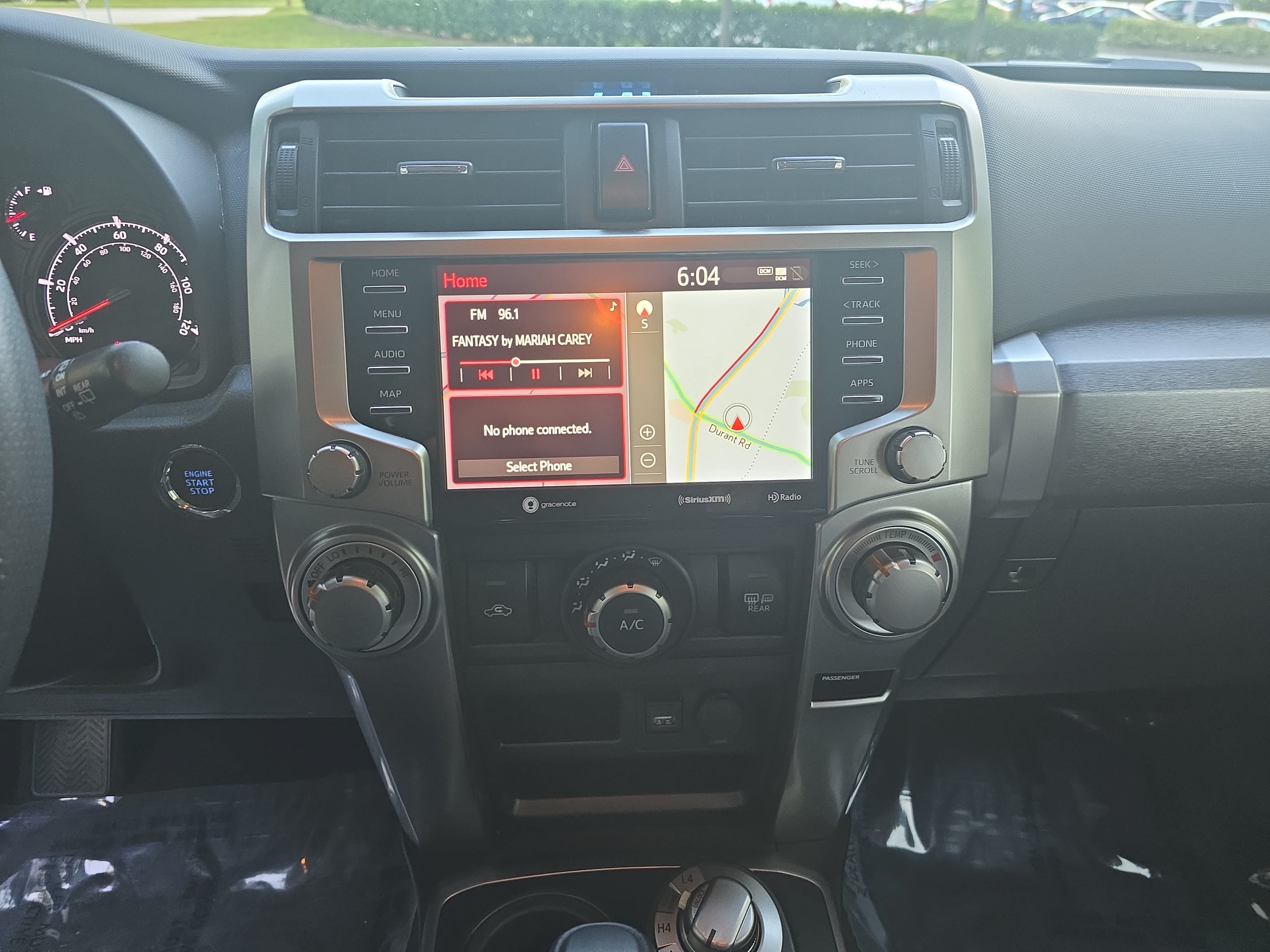 Used 2021 Toyota 4Runner SR5 AWD/4WD image 19