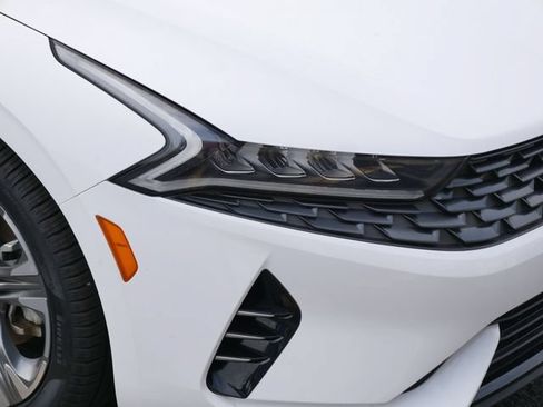 Used 2024 Kia K5 EX FWD image 11