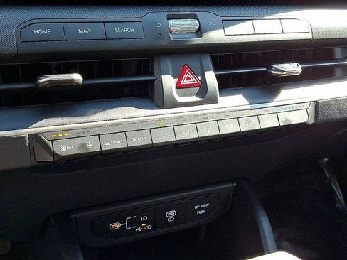 New 2025 Kia K4 LXS image 9
