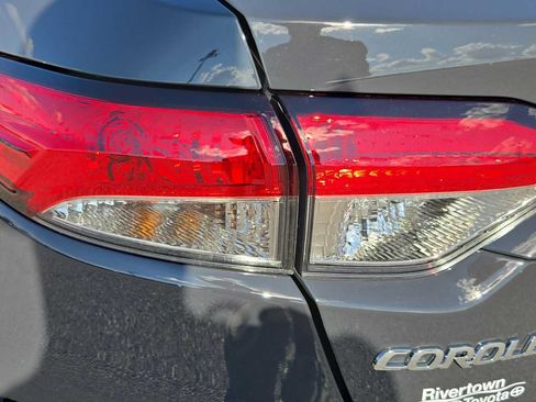 New 2026 Toyota Corolla LE FWD image 15