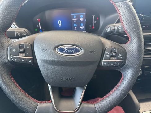 Certified 2023 Ford Escape ST-Line w/ Tech Pack #1 AWD/4WD image 23