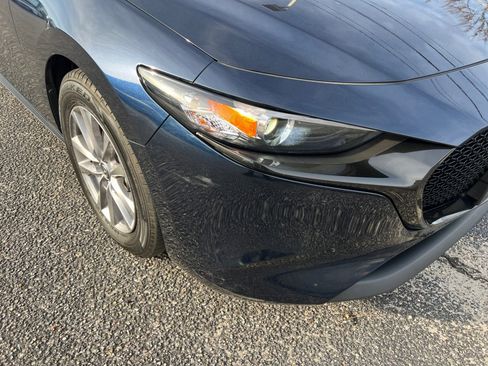 Certified 2022 MAZDA MAZDA3 s image 24