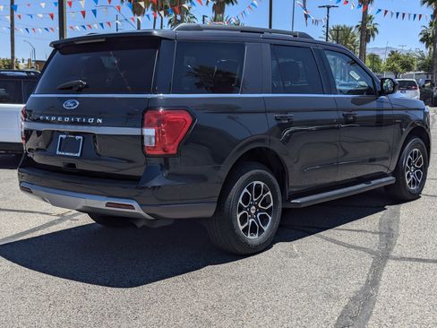Certified 2024 Ford Expedition XLT RWD image 2