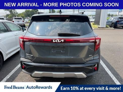 Used 2024 Kia Seltos S AWD/4WD image 6