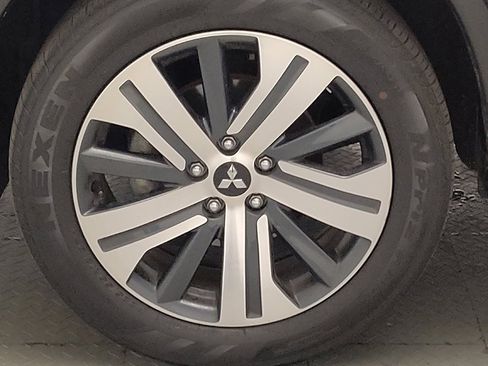 Used 2024 Mitsubishi Outlander Sport ES AWD/4WD image 31