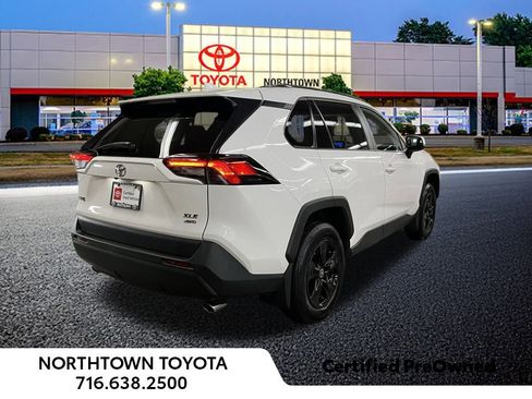 Used 2023 Toyota RAV4 XLE image 27