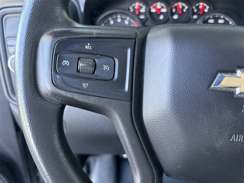 Used 2019 Chevrolet Silverado 1500 Custom w/ Trailering Package image 22