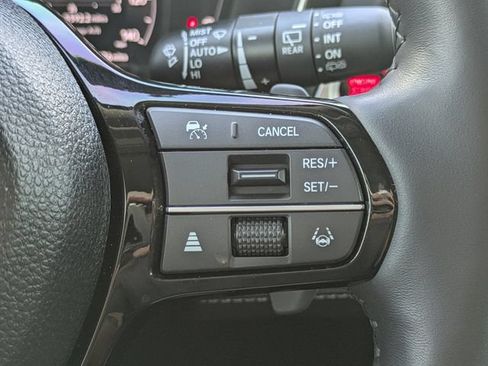 Used 2025 Honda Pilot Elite image 28