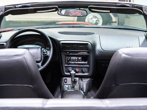 Used 2002 Chevrolet Camaro Z28 w/ SS Performance/Appearance Pkg image 34