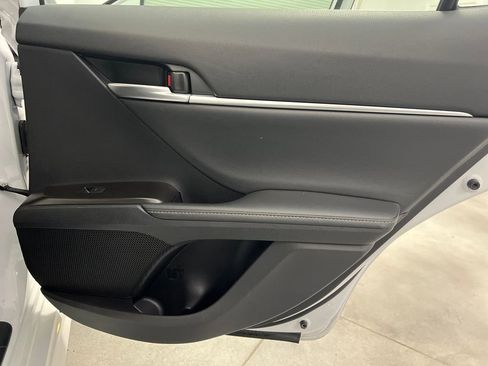 Used 2024 Toyota Camry XSE image 17