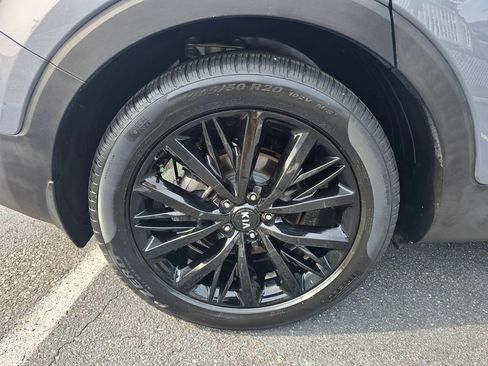 Used 2021 Kia Telluride SX w/ Towing Package FWD image 12