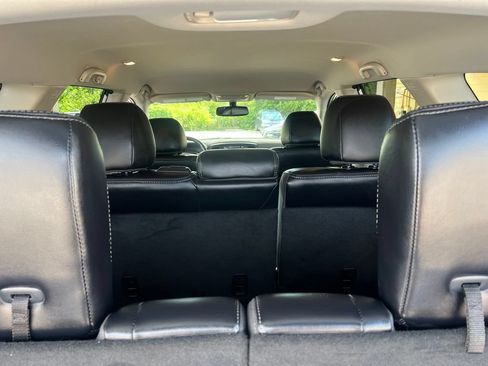 Used 2020 Nissan Pathfinder SL w/ Cargo Package AWD/4WD image 11