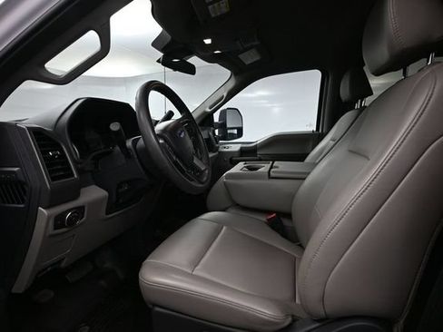 Used 2022 Ford F250 XL w/ Power Equipment Group AWD/4WD image 36