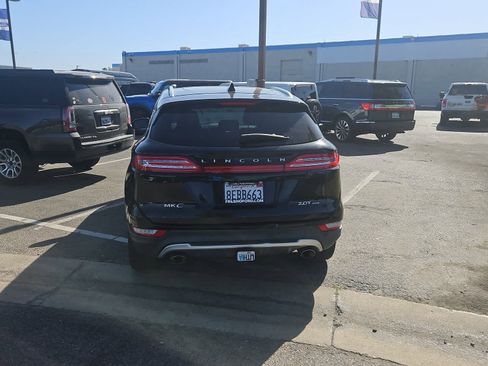 Used 2018 Lincoln MKC Reserve AWD/4WD image 7