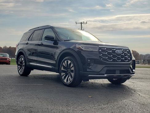 New 2026 Ford Explorer Platinum w/ LUX Leather Package image 10