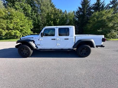 Used 2023 Jeep Gladiator Mojave w/ Cold Weather Group AWD/4WD image 6