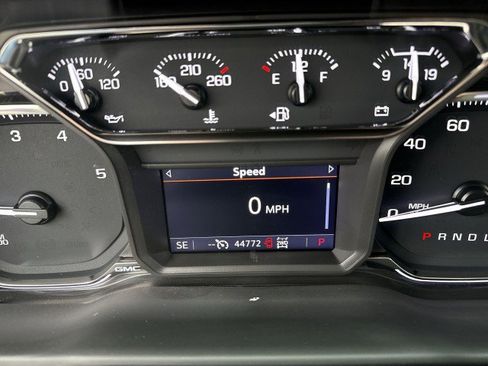 Certified 2023 GMC Sierra 2500 SLT image 10