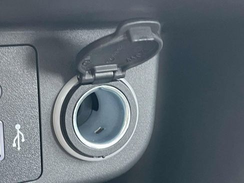 Used 2025 Nissan Kicks Play S image 27