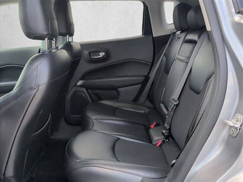 Used 2020 Jeep Compass Latitude w/ Popular Equipment Group AWD/4WD image 25