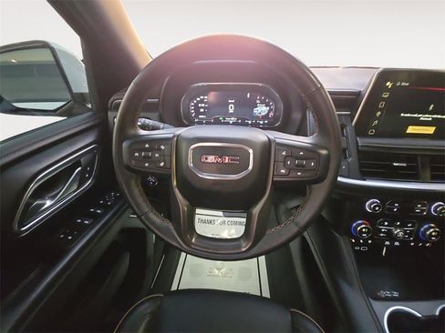 Used 2023 GMC Yukon AT4 image 12